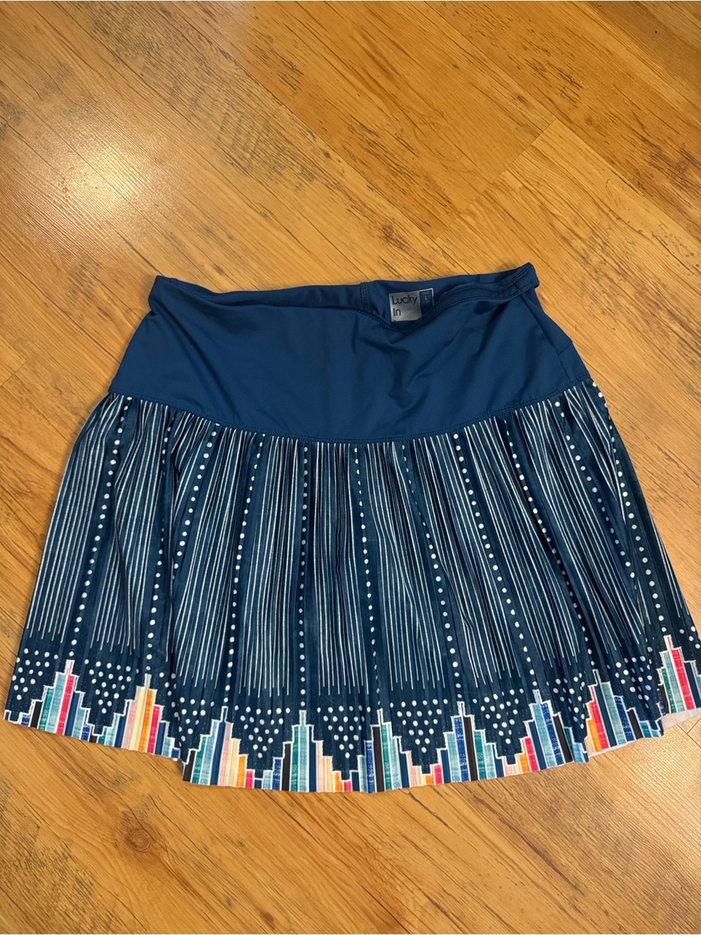 Lucky In Love - Athletic Skirt Sz L Navy